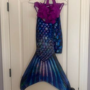 Fin fin mermaid tail, cover for tail, and fin fin bikini, size XL, girls 12
